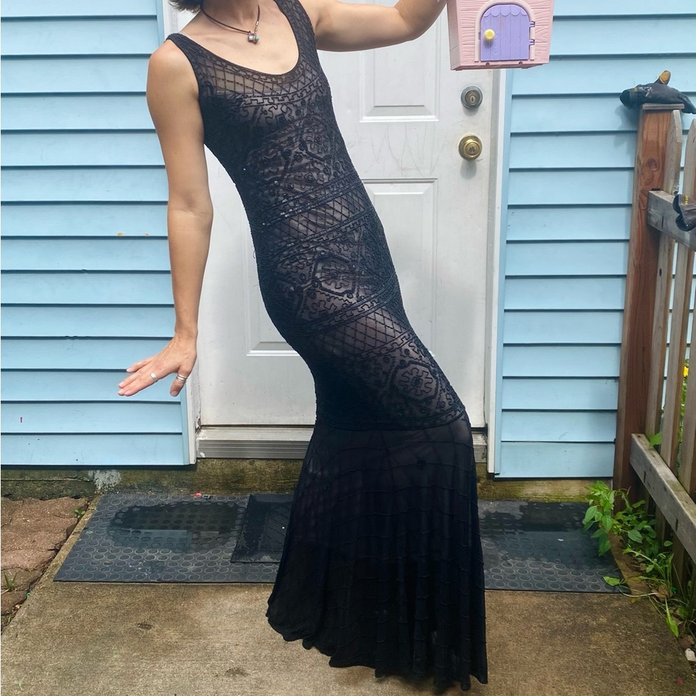 Y2K Sue Wong Nocturne Black Lace sequin beaded Maxi sleeveless Dress